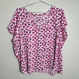Torrid T-Shirt Lipstick Kiss Print V-Neck Cotton Pocket Top Women 5 5X